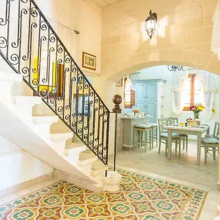 Tieqa Hamra Charming House * Mellieħa